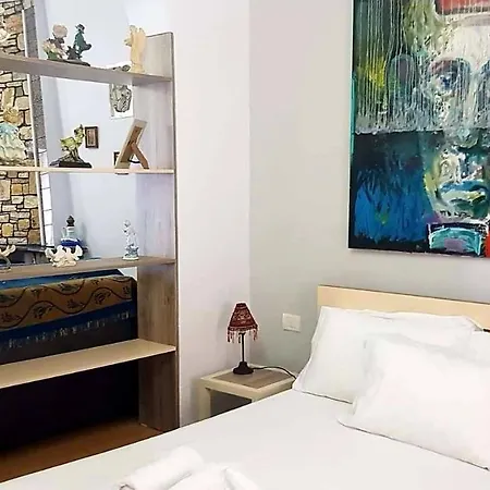 Aira Apartment Химара Экстерьер фото