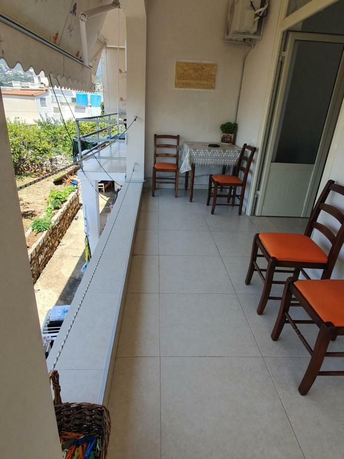 Apartment Aira